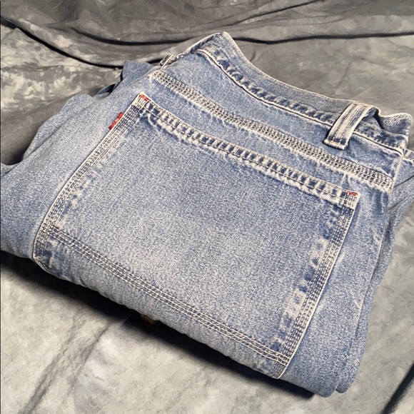 Levi’s Distressed  Mens Jeans size W38 L32 🥳 Host Pick 🥳 - Picture 1 of 8